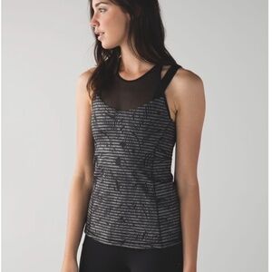 Lululemon Running  In The City Tank Stripe Play Slate Black - 4